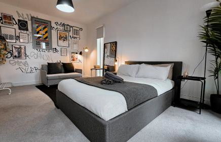 Sleek 4BR Townhouse - Rooftop - Hot Tub - Foto 5