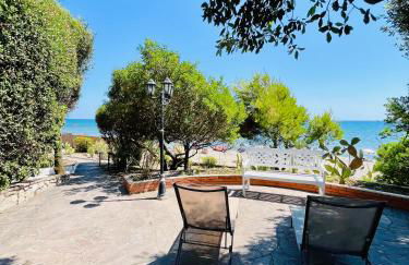 Villa GREG stupenda casa sulla spiaggia con accesso diretto al mare - Foto 6