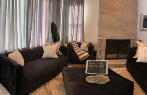 The Black and White House - Foto 35