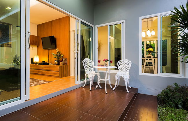 Irawan House - Photo 23