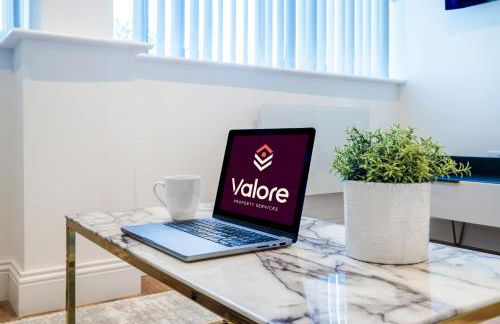 Central Gravesend 1BR, Kitchen, Wi-Fi, Sleeps 2, Parking - Foto 25