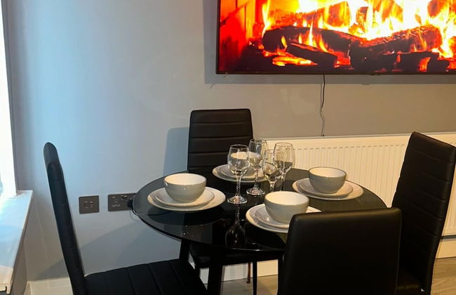 Apt - Sleeps2 - Parking - 20min Drive From Airport - Foto 9