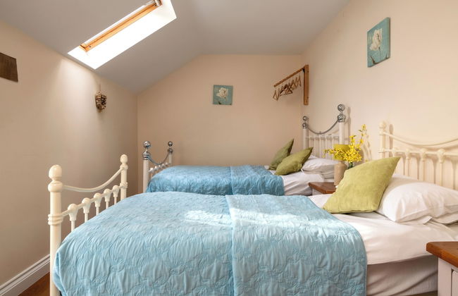 Webbington Farm Holiday Cottages - Foto 16
