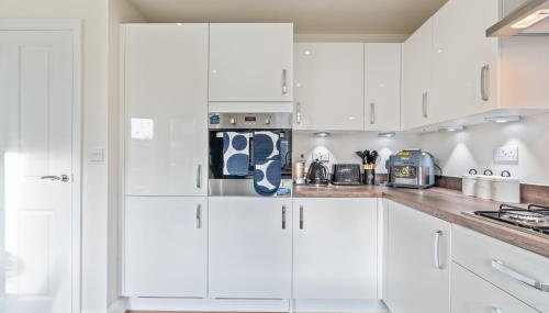 #83 Stylish Wigston Home - Near Bradgate Park - Sleeps 4 -" Perfect for contractors and Families - Free Parking" - Foto 3