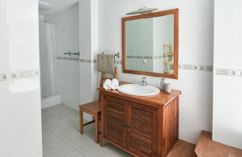 Heated pool and fantastic views BBQ Beach 5 mins - Photo 14