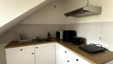 Großzügige 2-Zimmer-Wohnung mit Balkon, ruhige Lage - Foto 3