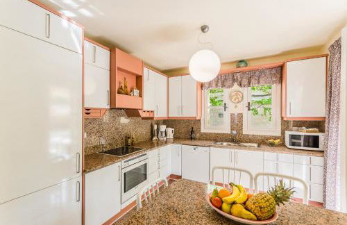 Villa Anna Maria - 3 Bedroom, Private Pool - Sleeps 8 - Photo 38
