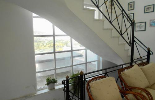 Villa Sis - Cycladic Sea View Luxury Home near Milos Beach & hiking trails 3, 4 & 5 - Photo 21