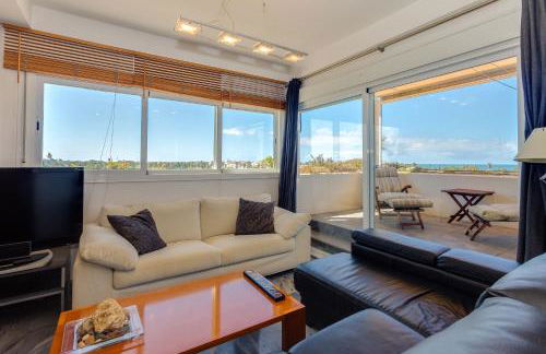 artQhost Costa Ballena Penthouse Ocean and Golf views & Free Parking - Photo 5