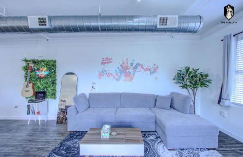 The Stallion #305 - Walk to Attractions - Modern Spacious 1BD Loft in Memphis Downtown - Foto 1