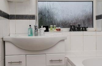 Cosy home with private parking - Foto 17