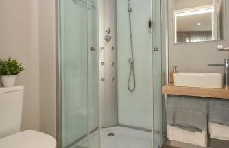 Oporto Bernardes Studios - Heroismo - Foto 16