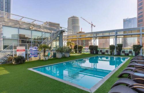 Sleek 1BR Loft in Luxury High-Rise - 103 - GL - Foto 27