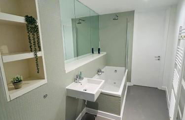 Birmingham City Centre, 2-Bedroom Apartment, 5 min walk from New Street Train Station - Foto 4