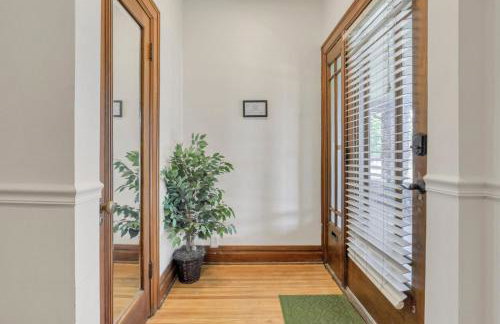 Updated 4BD House Near German Village w Parking - Foto 39