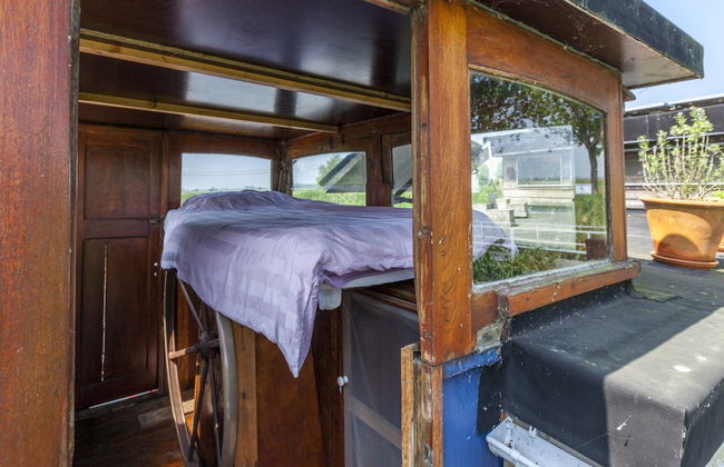 Boat Getaway Near Lake - Foto 7