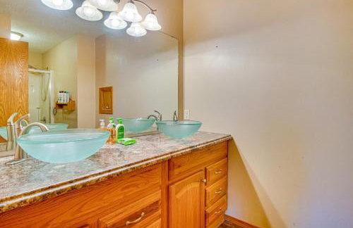 Cozy Retreat with Backyard in Mountain Home! - Foto 11