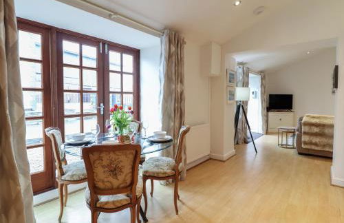 Maritime Mews, 6 The Oakleys - Photo 10