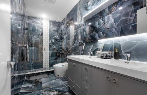 Luxury 4BR Home Near Manhattan Sleeps 12 - Foto 12