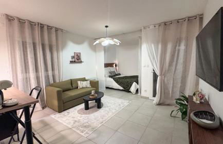 Studio récent avec terrasse Airbus Aéroport - Foto 34