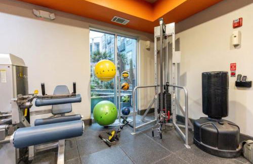 Stylish 1Br in Deep Ellum with Free Parking Near Baylor Med - Foto 53