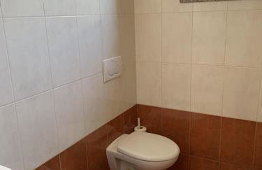 Apartments Milan - Photo 17