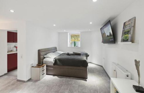 1 Bedroom Lovely Apartment In Nieheim - Foto 5