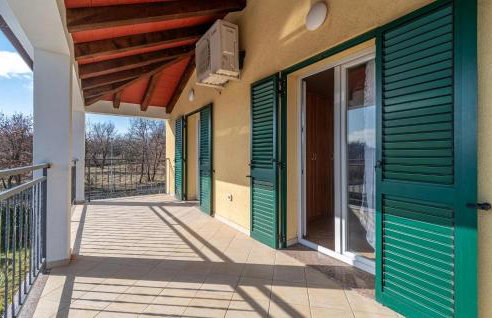 Amazing Home In Nedescina With Wifi - Foto 9