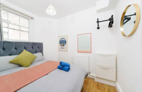 50 meters to the metro - Foto 24