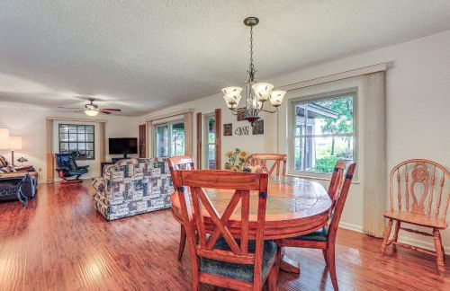 Lakefront Frostproof Vacation Rental with Beach! - Foto 8