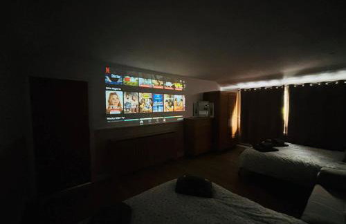 The Galloway Steading: Countryside Family Retreat with Sauna and Hot tub - Foto 17