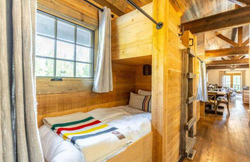 The Stalls At Whitefish - Foto 17