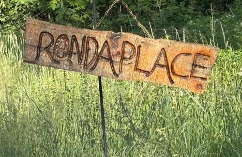 1 Bed Studio Cabin in the Woods with Kitchen - Foto 9