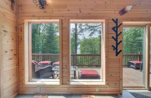 Paddle Ready Hayward Lake View Retreat with BBQ - Foto 7