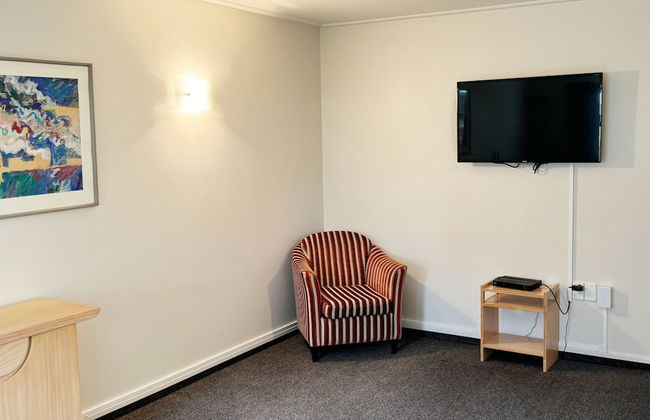 The Village Resort - Photo 24