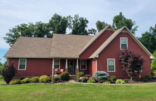 The Red House on the Mountain Top - Foto 1