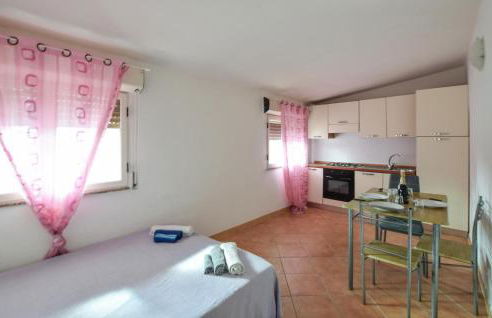 Stunning Apartment In Palmi With Wifi - Foto 4