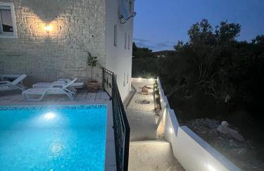 Regina Maris - Photo 28