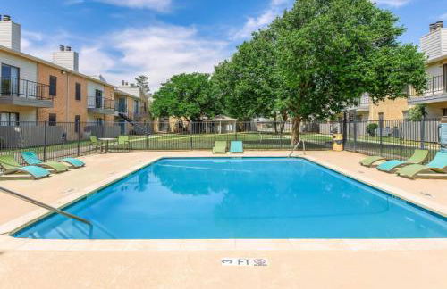 District West Apartments Simple Modern Home - Foto 19