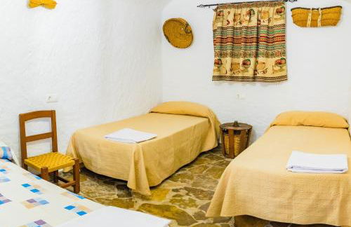 Cueva de la tía Flor - Foto 23