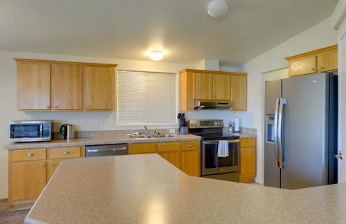 Smith River Home with Boat Launch and Ocean Views - Foto 9