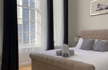 Grand Apartment on HOE/BARBICAN Allocated PARKING! - Foto 23