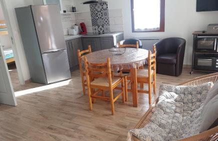 Le Pré Fleuri à Guillestre - Appartements neufs classés Meublés de Tourisme 3 étoiles- Climatisés- Parking privatif - Foto 31