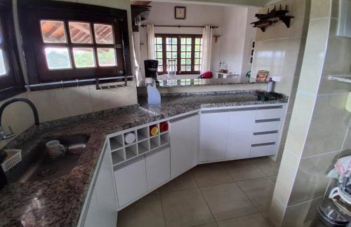 Chalé 4 Quartos Casa Jasmin - Foto 29