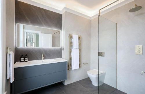 3 Bed Corner House Portobello Rd - Foto 5