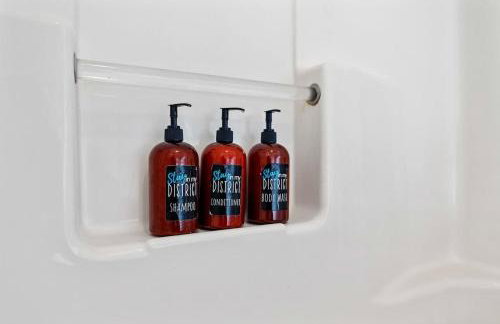 #StayinMyDistrict Starfish Coastal Duplex - Foto 24