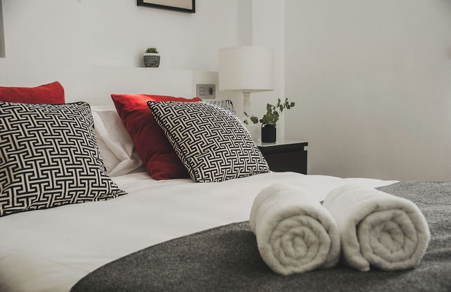 AZZ Sevilla Torre de la Plata - Foto 7