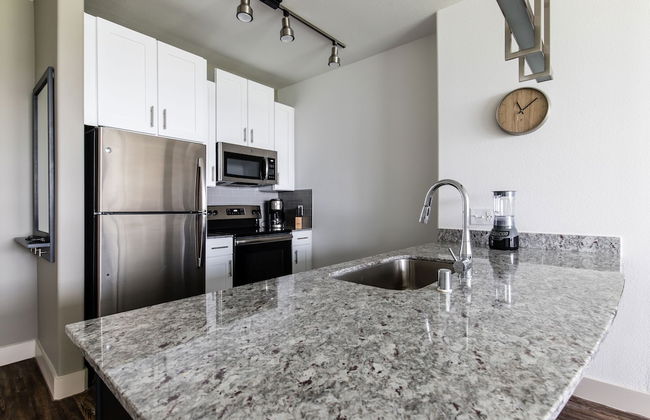 StayOvr at Legacy West - Windrose - Foto 40