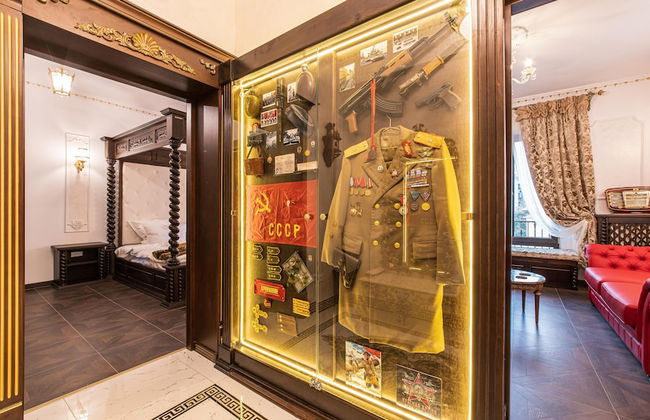 Ussr City Center Luxurious Apartment , Lives the Life of Soviet Generals - Foto 38