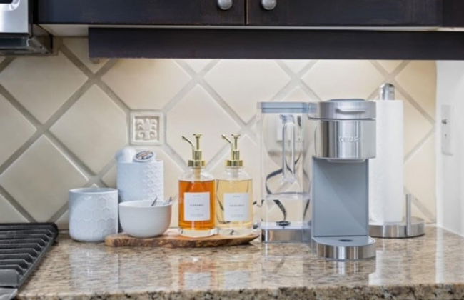 Beachfront Lakeview Condo at Barona - Photo 23